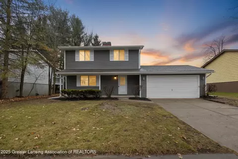 218 Raritan Rd, Lansing, MI 48911