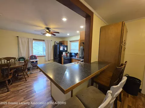 Kitchen - 208 E Northrup St, Lansing, MI 48911 photo 4 of 4