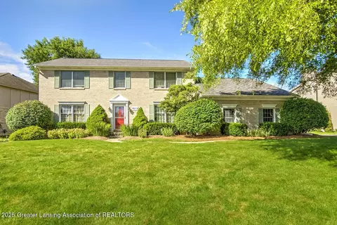 5975 Everett Ln, East Lansing, MI 48823