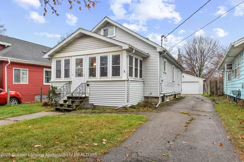 721 Clark St, Lansing, MI 48906