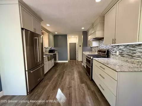Kitchen - 229 Williamsburg Rd, Lansing, MI 48917 photo 1 of 4