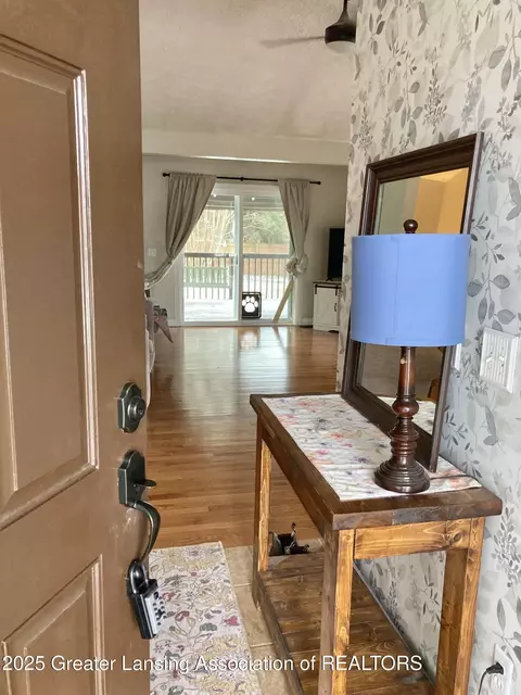 Entry Way - 5372 Mirage Cir, Dimondale, MI 48821 photo 1 of 9