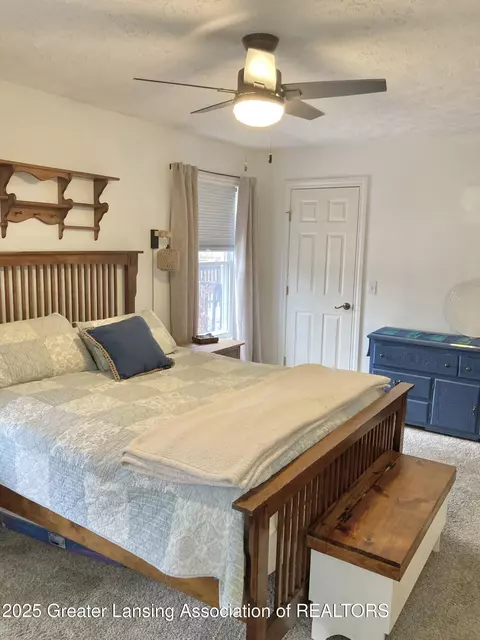 Bedroom - 5372 Mirage Cir, Dimondale, MI 48821 photo 2 of 6