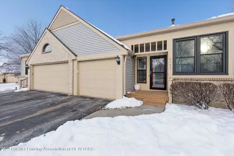 6542 Brook Trl, Lansing, MI 48917 photo 5