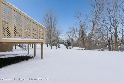 6542 Brook Trl, Lansing, MI 48917 photo 36