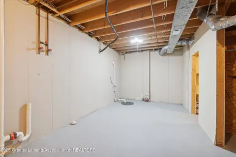 6542 Brook Trl, Lansing, MI 48917 photo 29