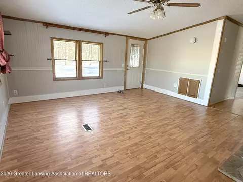 Living - 6815 Aurelius Rd, Lansing, MI 48911 photo 4 of 4