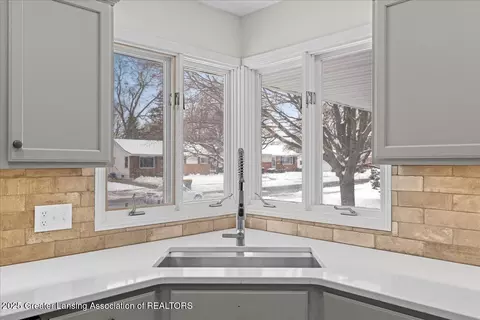 Kitchen - 3322 Pickwick Pl, Lansing, MI 48917 photo 3 of 3