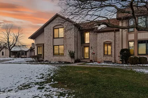 20541 Villa Grande Cir, Clinton Township, MI 48038