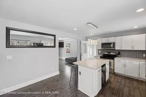 4339 Clinton Rd, Jackson, MI 49201 photo 14