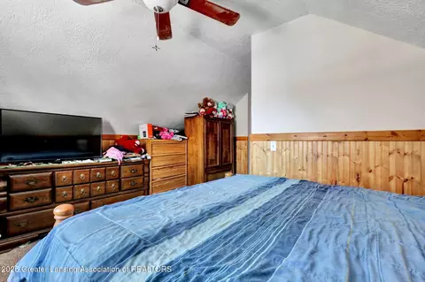 Bedroom - 220 E Potter Ave, Lansing, MI 48910 photo 2 of 4