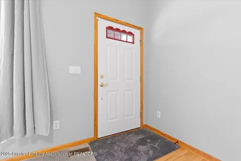 4327 Keller Rd, Holt, MI 48842 photo 6