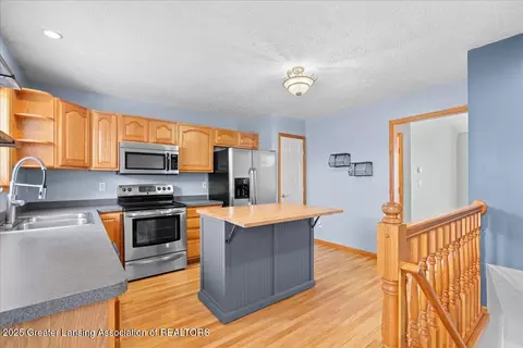 4327 Keller Rd, Holt, MI 48842 photo 15