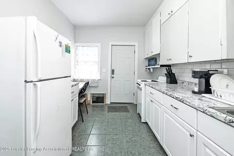 Kitchen - 1024 Eureka St, Lansing, MI 48912 photo 1 of 3
