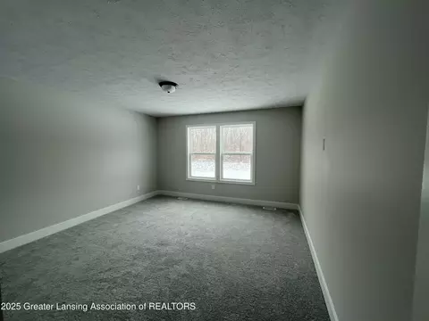 8165 W Herbison Rd, Eagle, MI 48822 photo 5