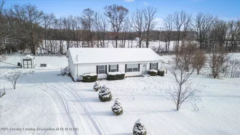 10870 Eaton Rapids Rd, Springport, MI 49284