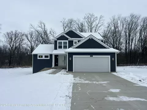 8169 W Herbison Rd, Eagle, MI 48822