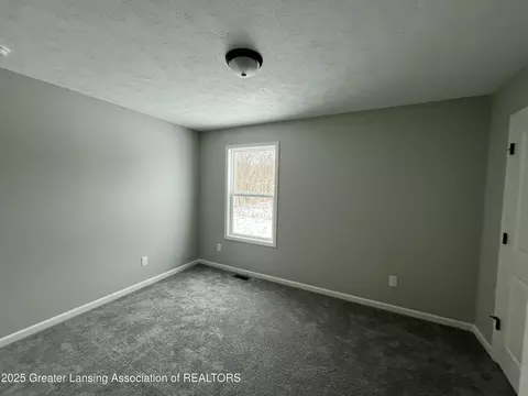 8169 W Herbison Rd, Eagle, MI 48822 photo 8