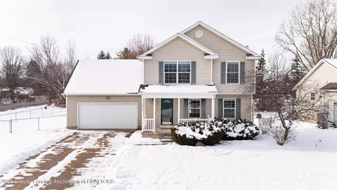 1511 Antler Cir, Holt, MI 48842