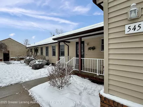 545 Red Cedar Blvd, Williamston, MI 48895