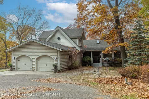 6950 Brown Rd, Parma, MI 49269