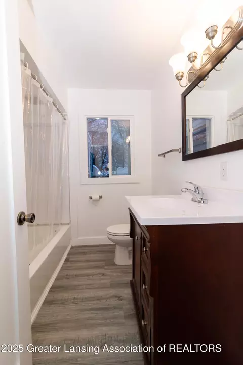 717 Smith Ave, Lansing, MI 48910 photo 26