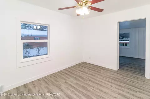 717 Smith Ave, Lansing, MI 48910 photo 22