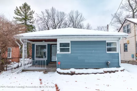 717 Smith Ave, Lansing, MI 48910 photo 3