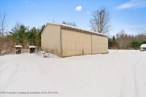 4365 Mack Rd, Howell, MI 48855 photo 7