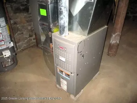 Other - 123 S Watkins St, Perry, MI 48872 photo 5 of 7