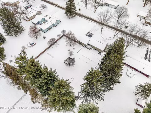 View/Area - 5400 Sharon Dr, Jackson, MI 49203 photo 1 of 3
