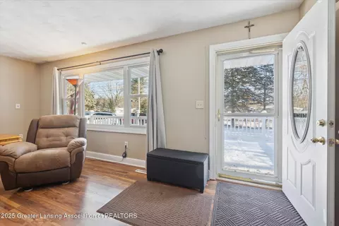 Entry Way - 12684 Airport Rd, Dewitt, MI 48820 photo 1 of 1