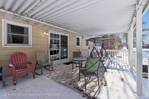 Exterior - 12684 Airport Rd, Dewitt, MI 48820 photo 3 of 12