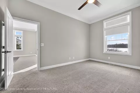 5272 Hawk Hollow Dr, Bath, MI 48808 photo 7