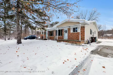 Other - 1700-1702 Lockbridge Dr, Lansing, MI 48911 photo 1 of 10