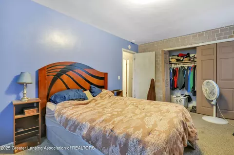 Bedroom - 1700-1702 Lockbridge Dr, Lansing, MI 48911 photo 5 of 8