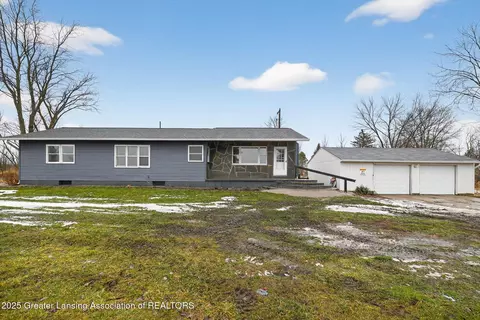 8905 Kingsland Hwy, Eaton Rapids, MI 48827