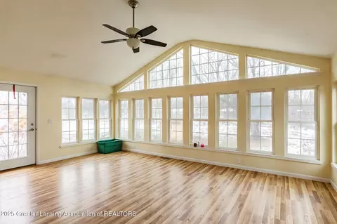 810 Clark Rd, Lansing, MI 48917 photo 3