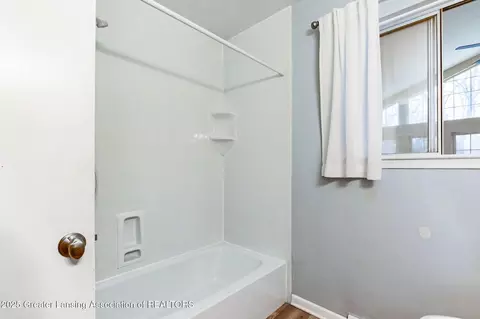 810 Clark Rd, Lansing, MI 48917 photo 20