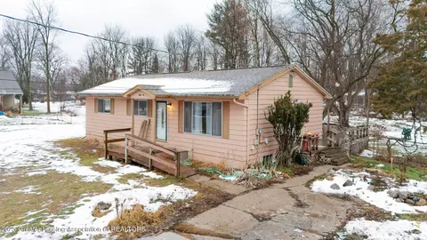 810 Clark Rd, Lansing, MI 48917 photo 33