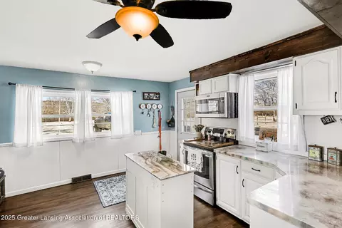 3931 Muma Rd, Parma, MI 49269 photo 5