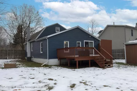 Exterior - 404 E Cherry St, Mason, MI 48854 photo 3 of 9