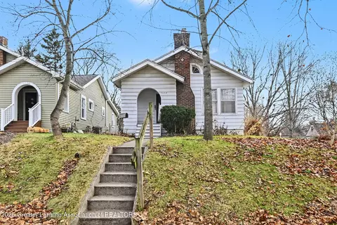 1039 Morgan St, Lansing, MI 48912