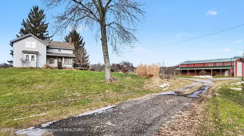 2515 E Dexter Trl, Dansville, MI 48819