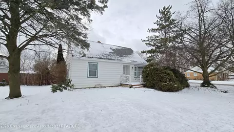 331 Richard Ave, Lansing, MI 48917