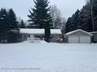 8652 E Colby Rd, Crystal, MI 48818