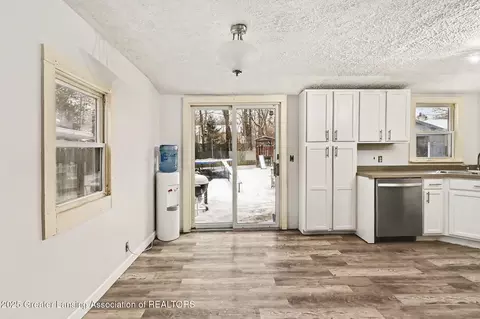 Other - 603 Cherry St, Dewitt, MI 48820 photo 1 of 10
