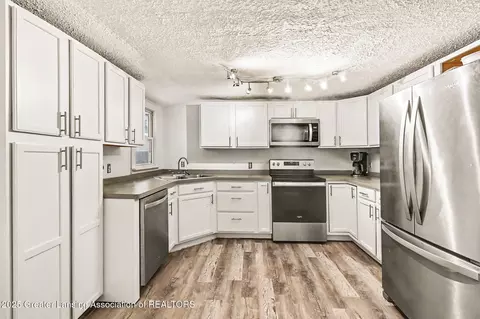 Kitchen - 603 Cherry St, Dewitt, MI 48820 photo 1 of 2