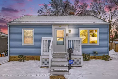 1839 Fletcher St, Lansing, MI 48910
