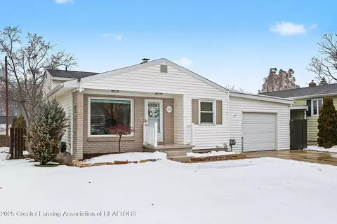 125 Richard Ave, Lansing, MI 48917